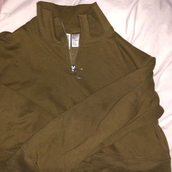 (Sold Elsewhere) H&M Army Green Half Zip Cropped Sweater Fall - Picture 5 of 5